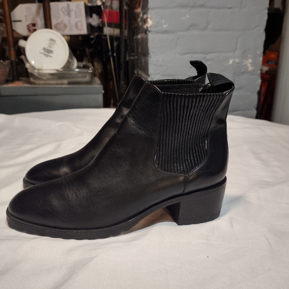 Cole Haan Black Leather Pull On Ankle Boots - Picture 4 of 12